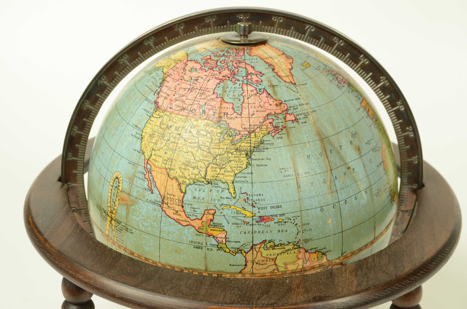 Antique globes-world maps/8400-Terrestrial Globe