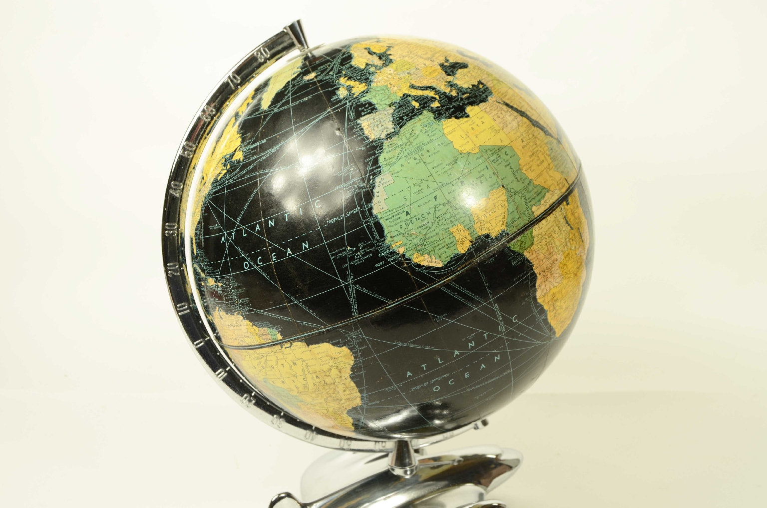 Globi-mappamondi antichi/8412-Globo Terrestre