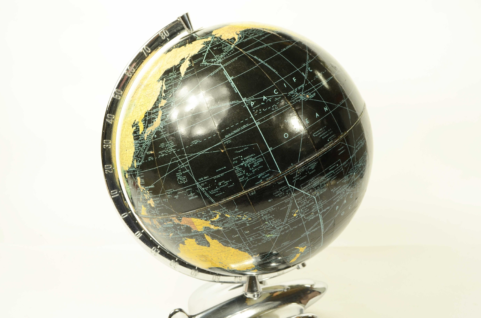 Antique globes-world maps/8412-Terrestrial Globe