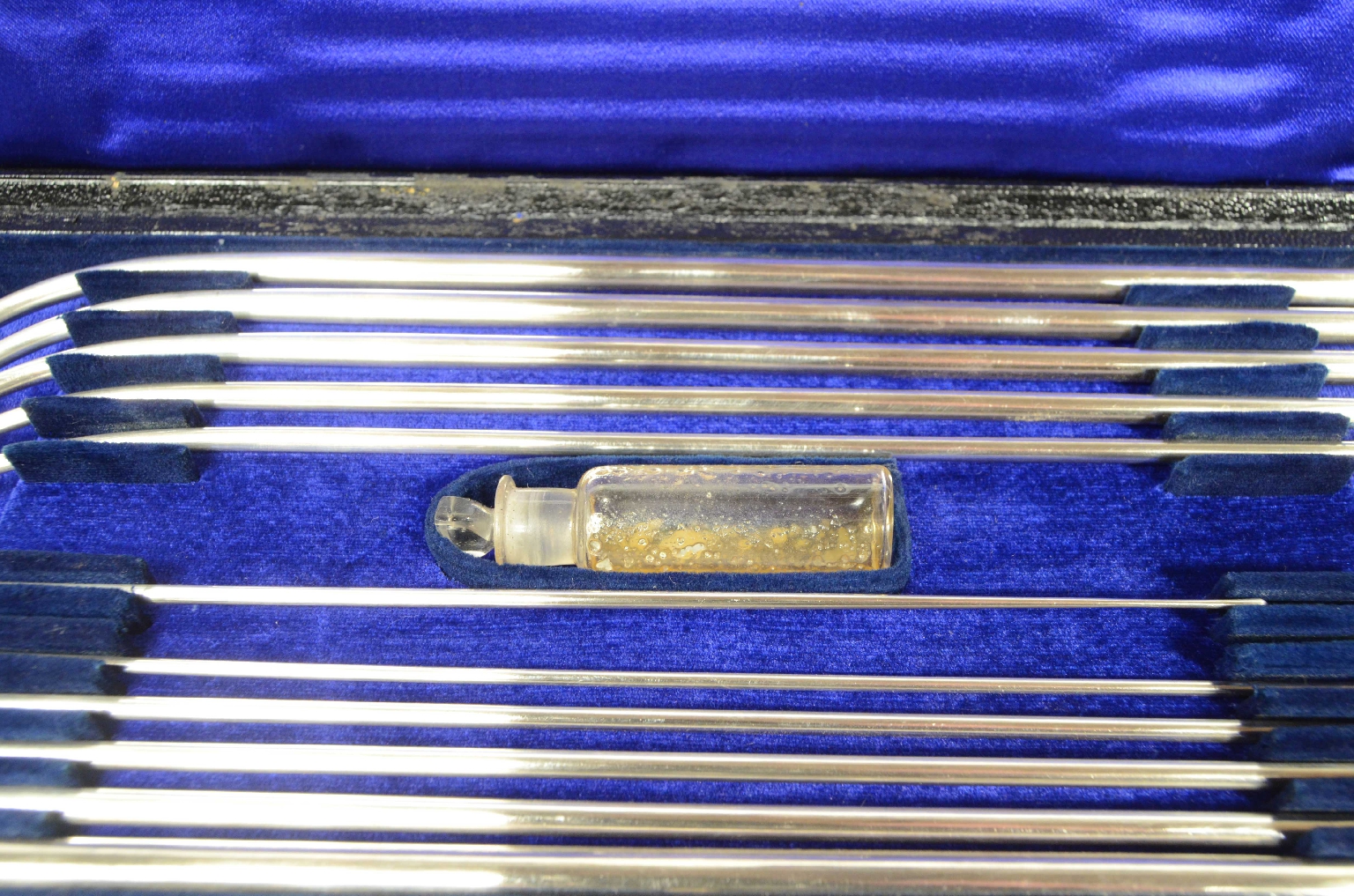 Old medical instruments/8445-