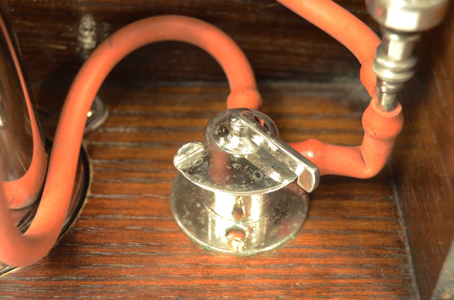 Old medical instruments/8457-Device Pneumothorax