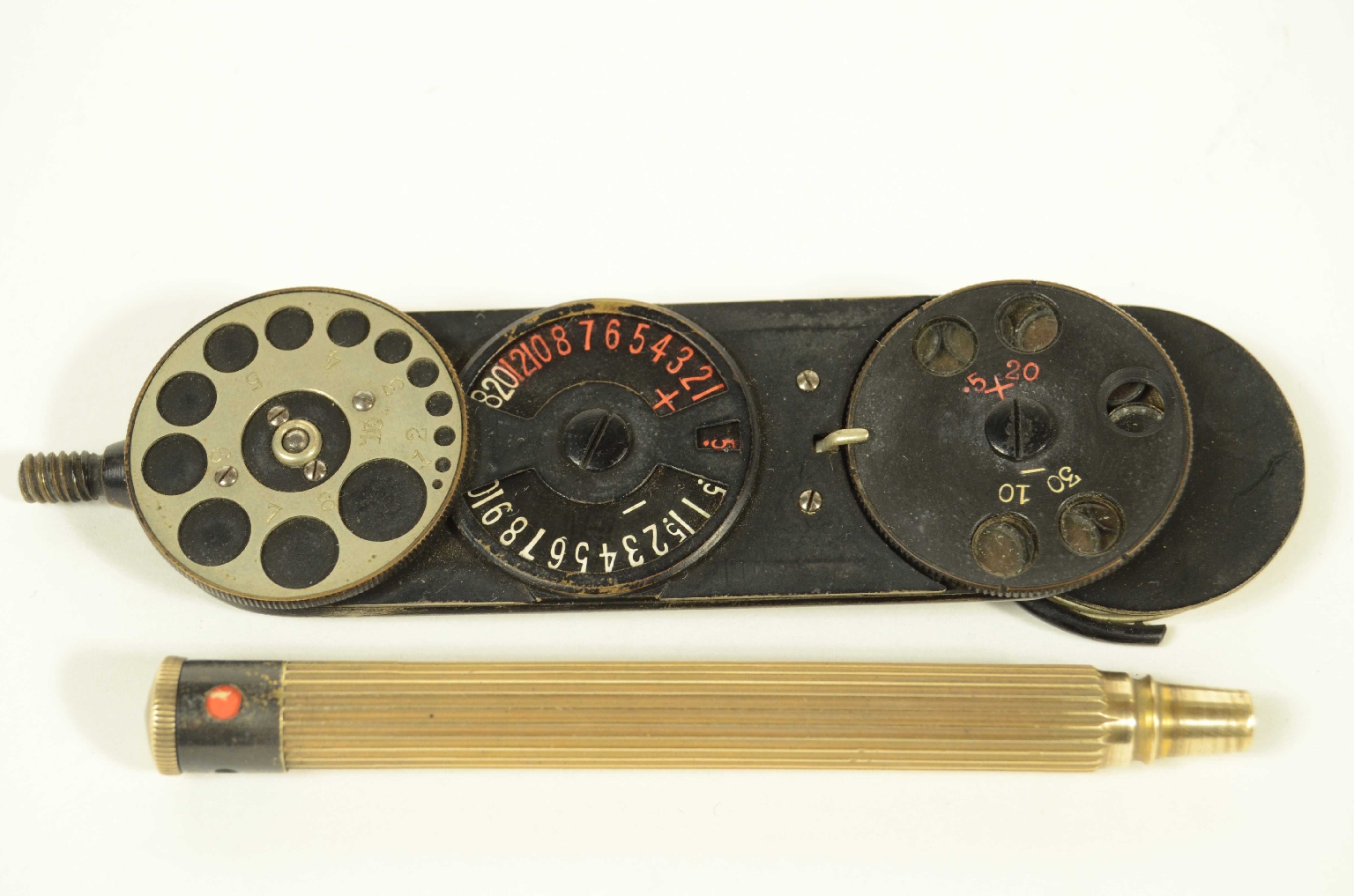Strumenti medici d'epoca/8459-Mortons Oftalmoscopio