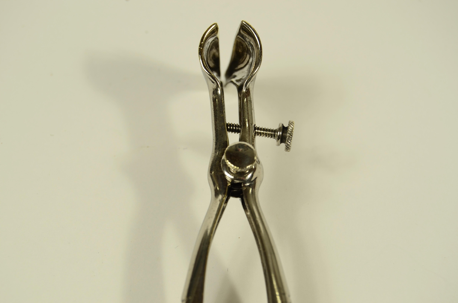 Old medical instruments/8461-Nasal Speculum