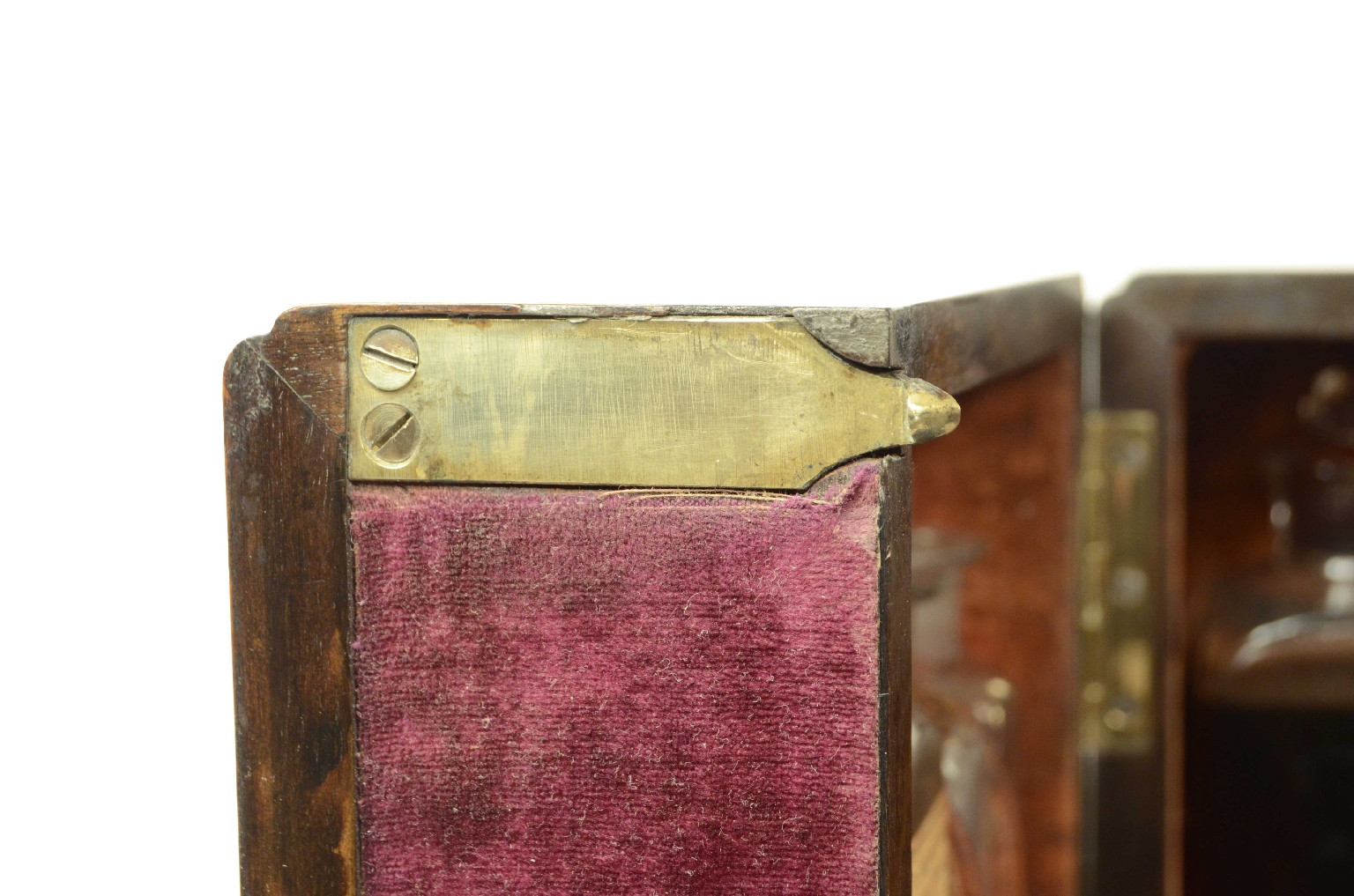 Old medical instruments/8464-Apothecary Chest