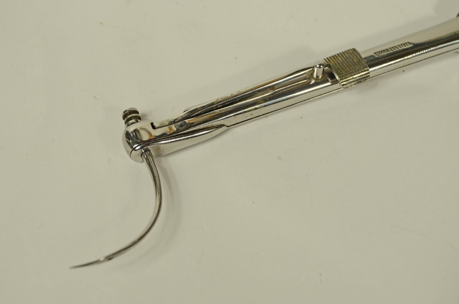 Strumenti medici d'epoca/8466-Pinza da sutura
