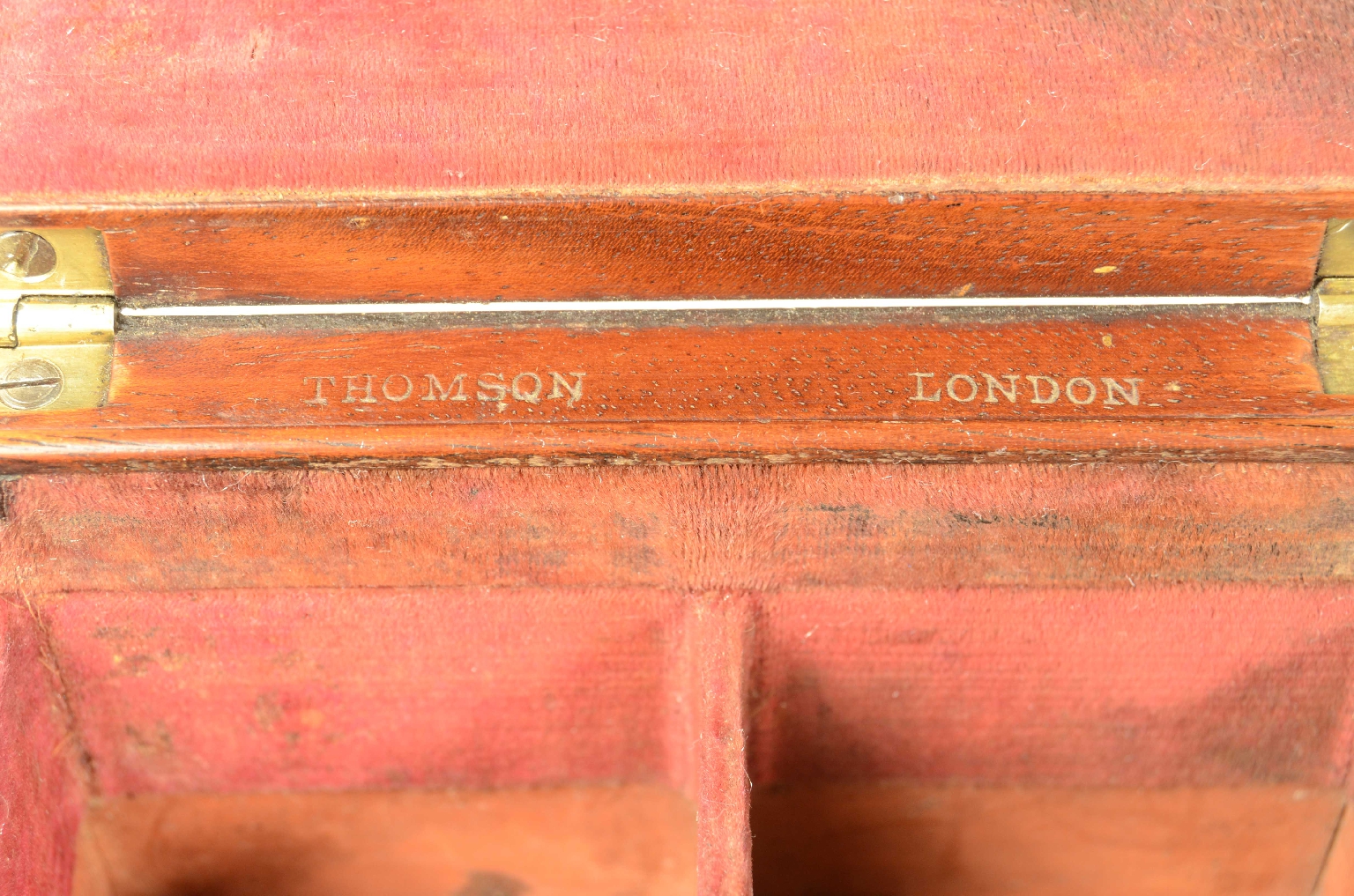 Old medical instruments/8473-Travelling Apothecary