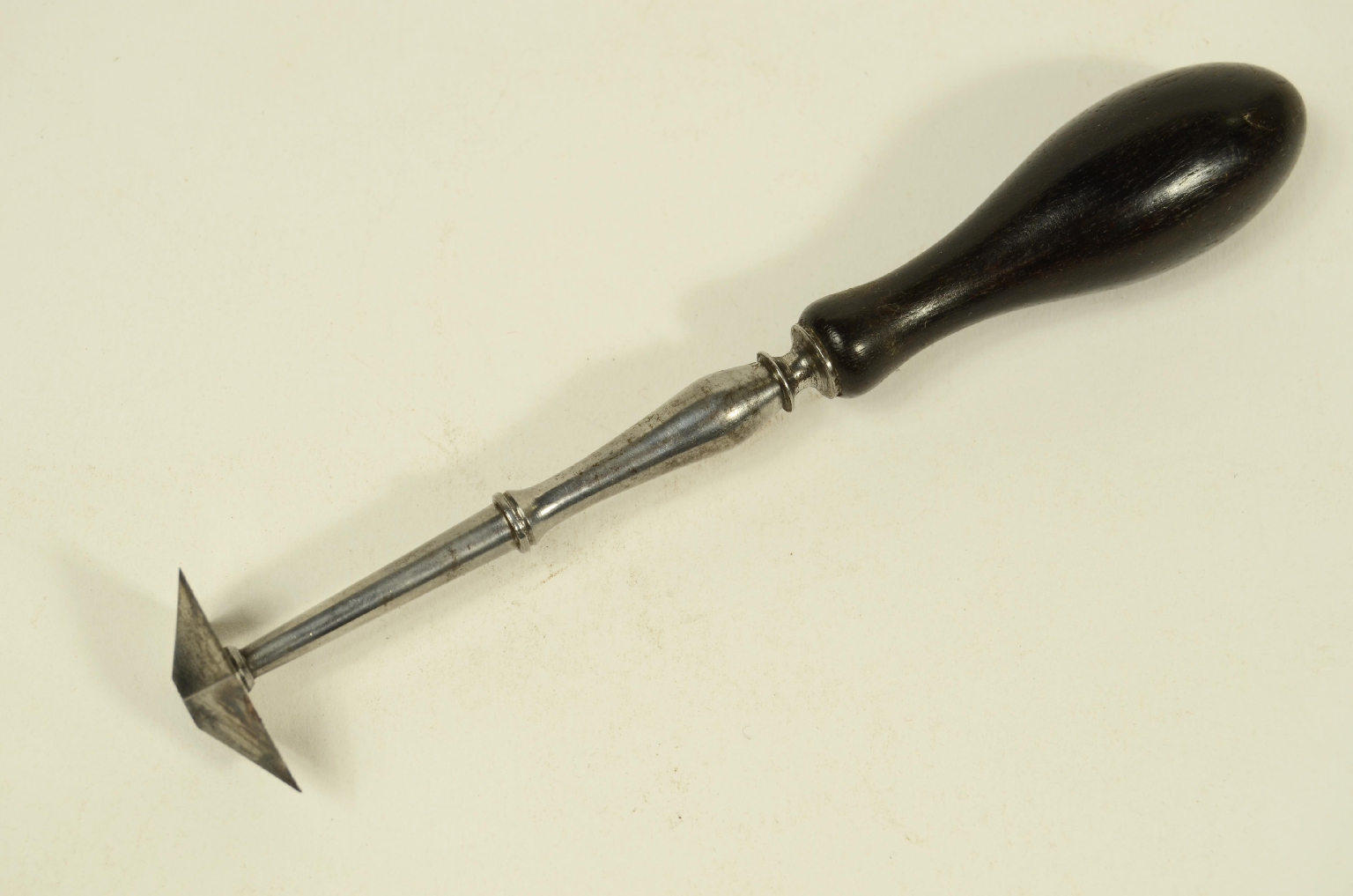 Strumenti medici d'epoca/8474-Craniotomo