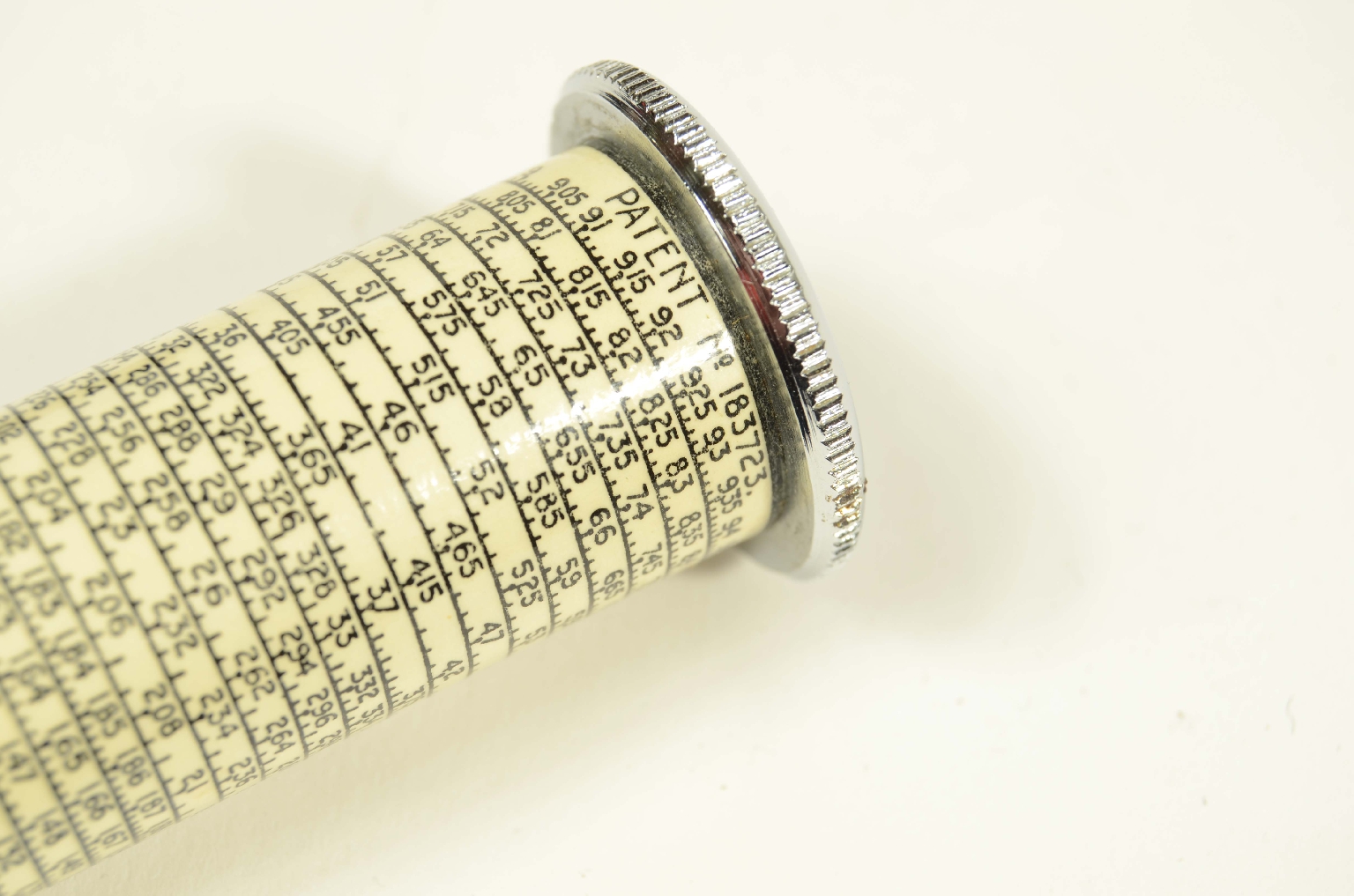 Antique measuring instruments/8478-Pocket Calculator