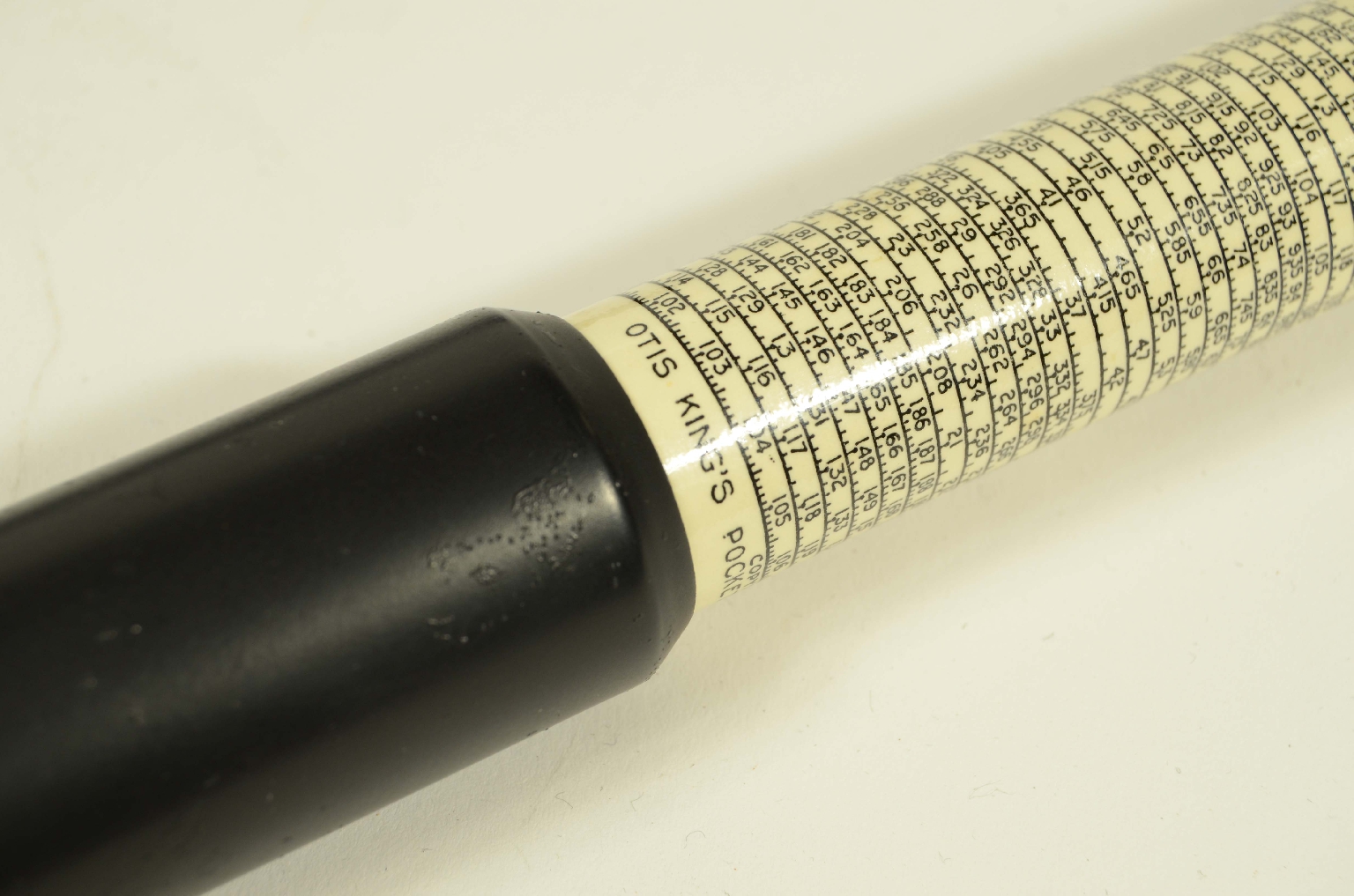 Antique measuring instruments/8478-Pocket Calculator