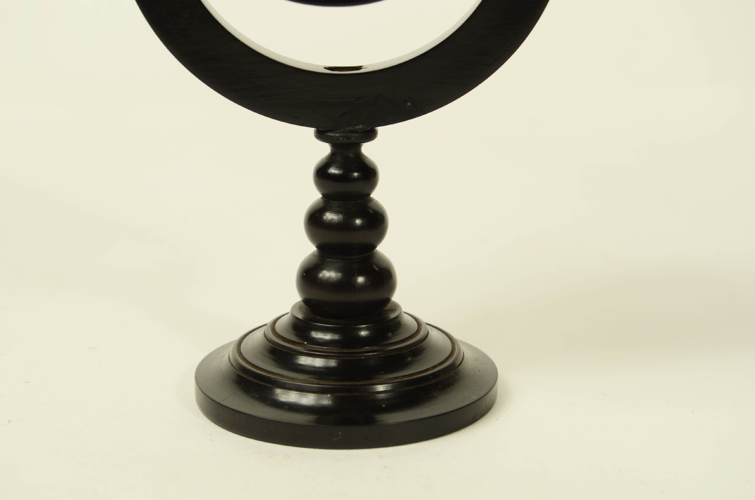 Antique barometers/8482-Aneroid Barometer