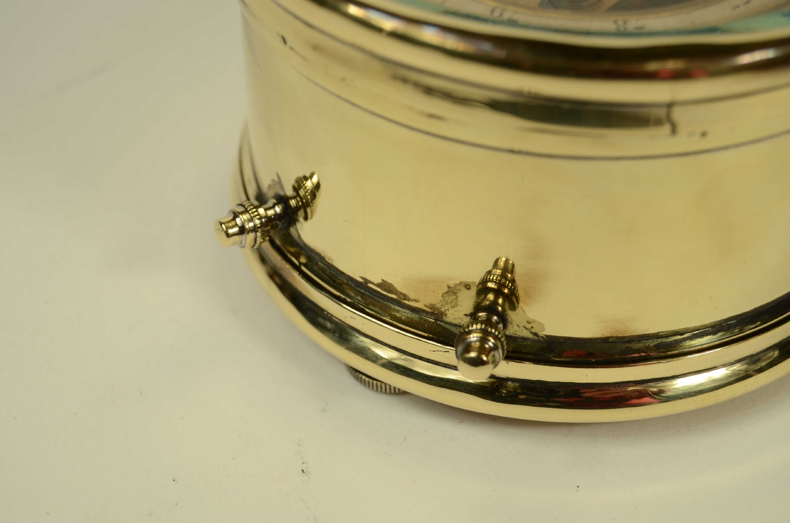 Antique barometers/8484-Aneroid Barometer