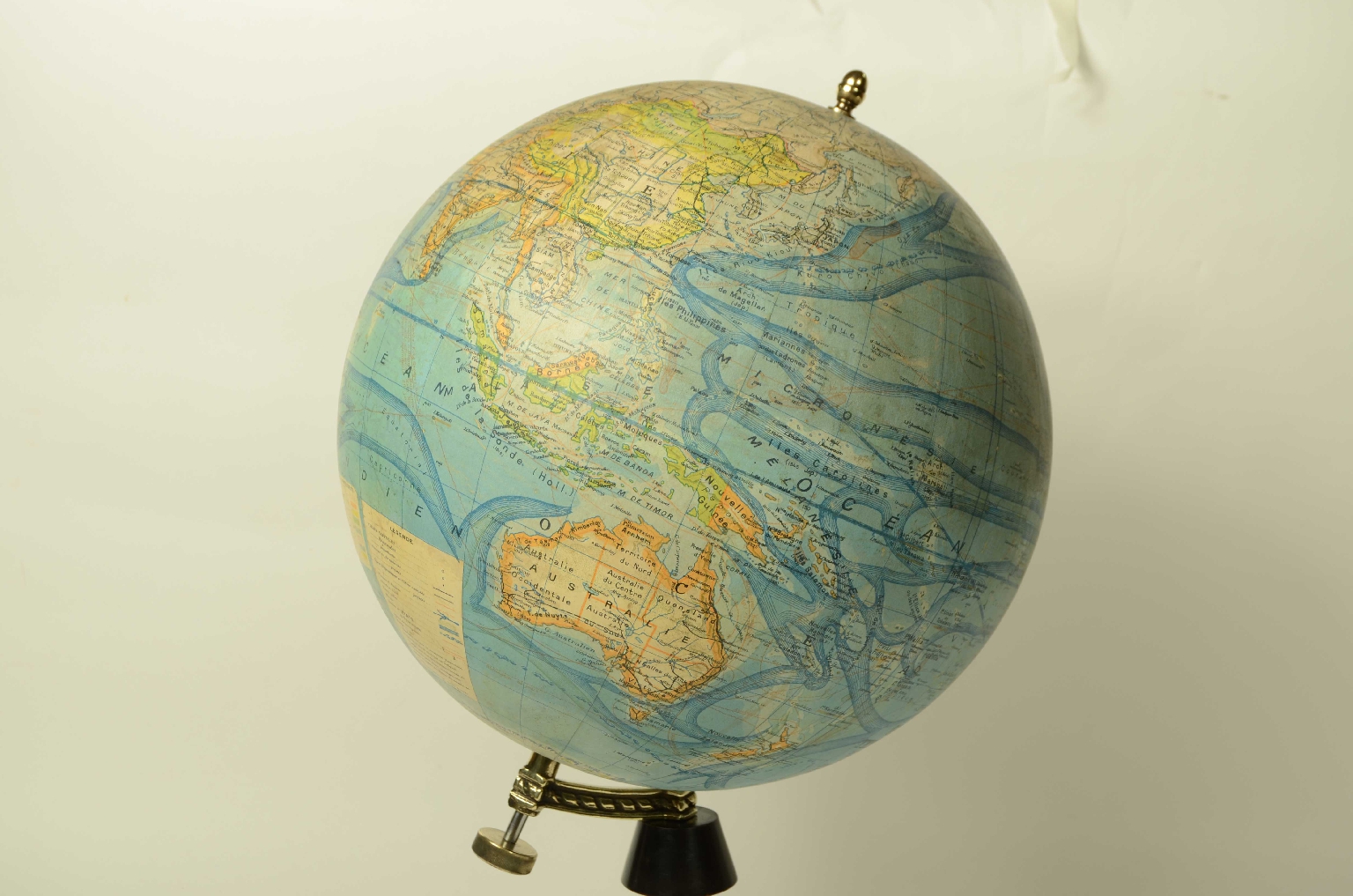 Globi-mappamondi antichi/8485-Globo Terrestre