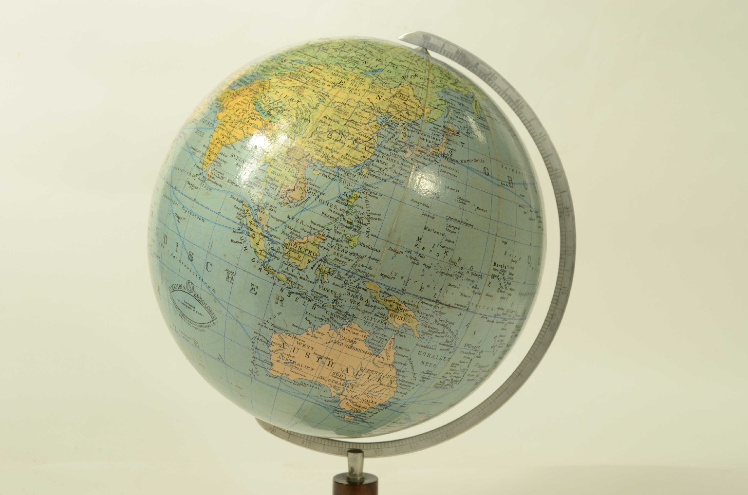 Antique globes-world maps/8490-Terrestrial Globe