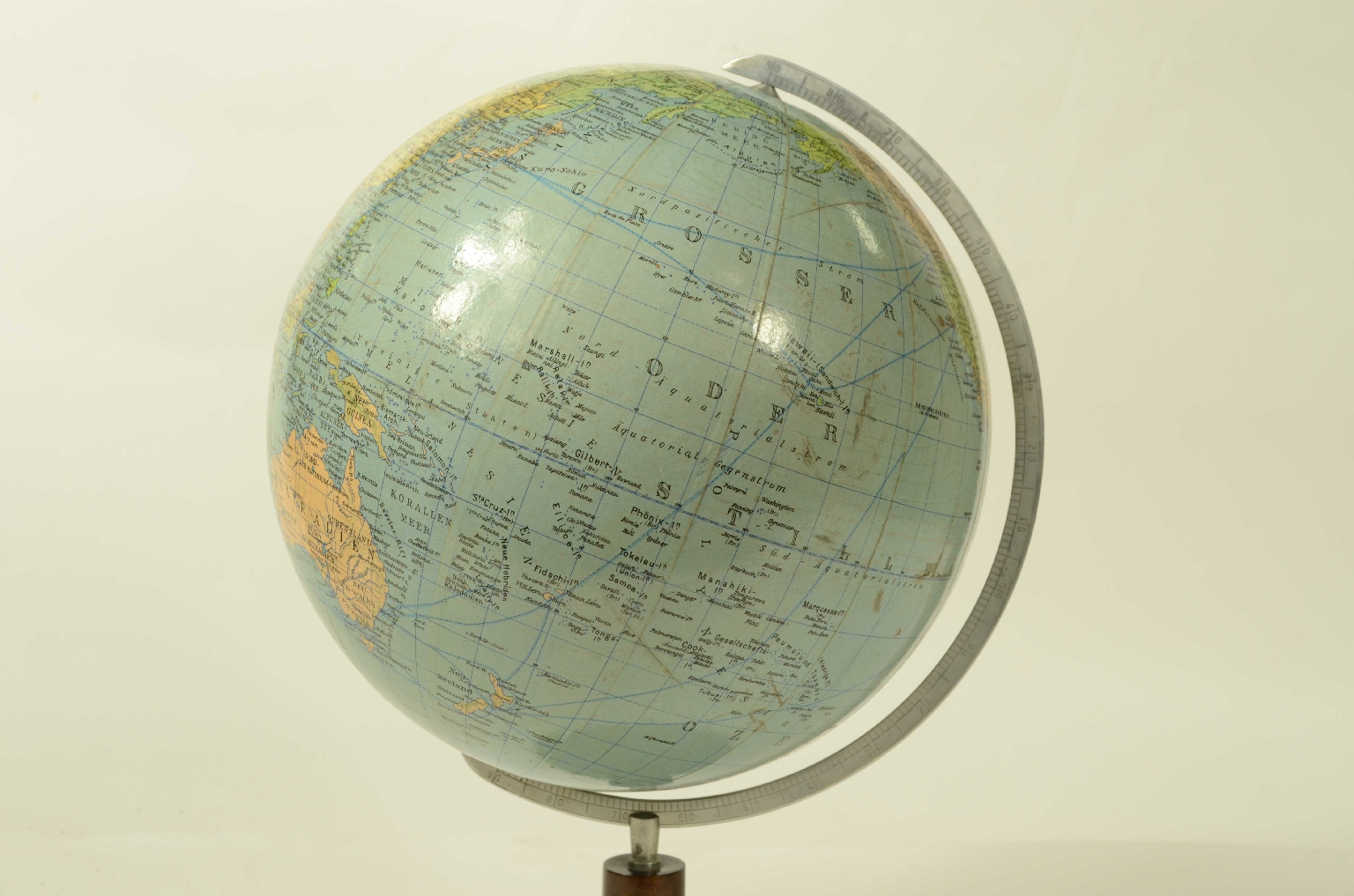 Antique globes-world maps/8490-Terrestrial Globe