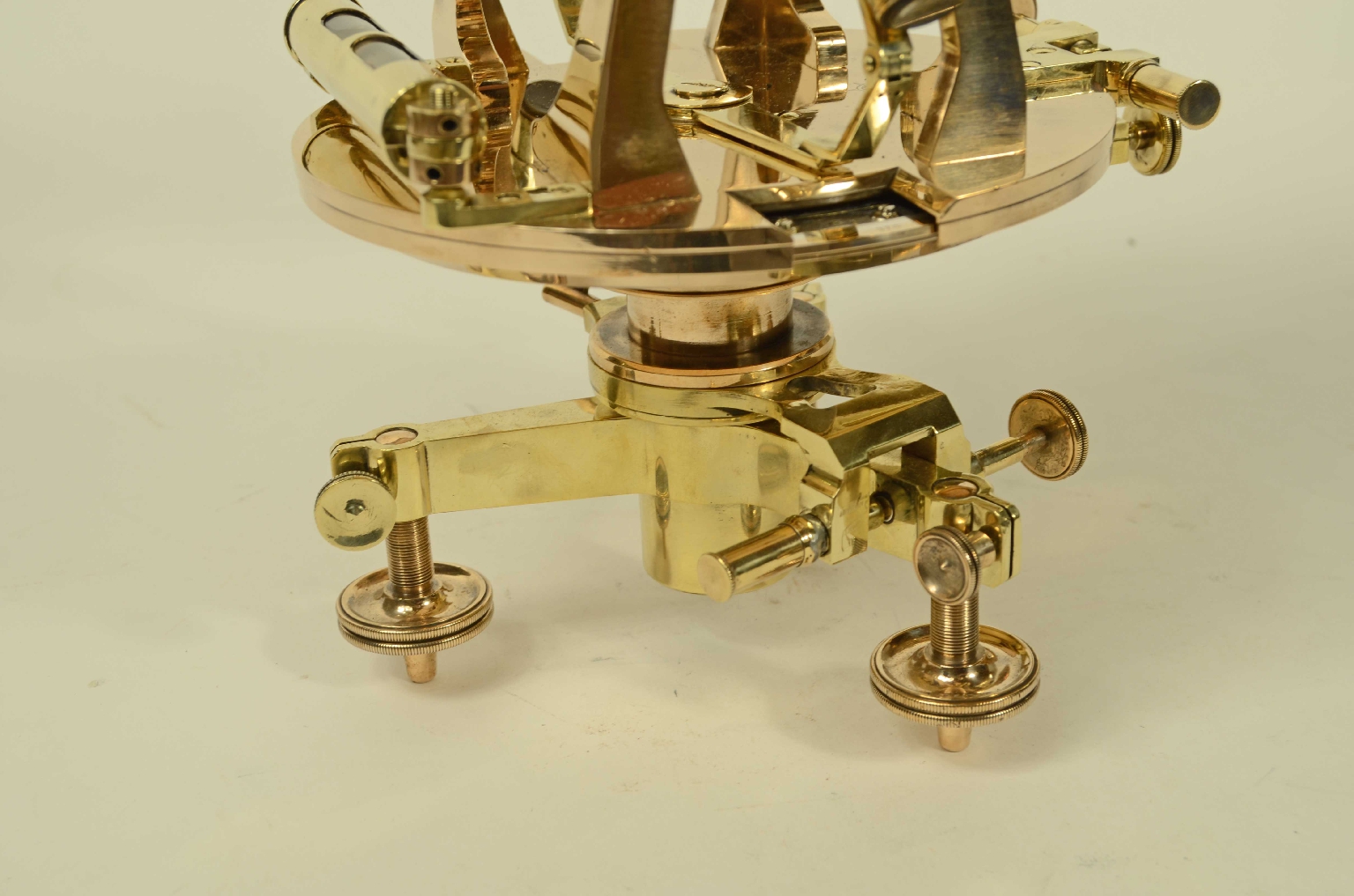 Antique measuring instruments/8511-Tacheometer