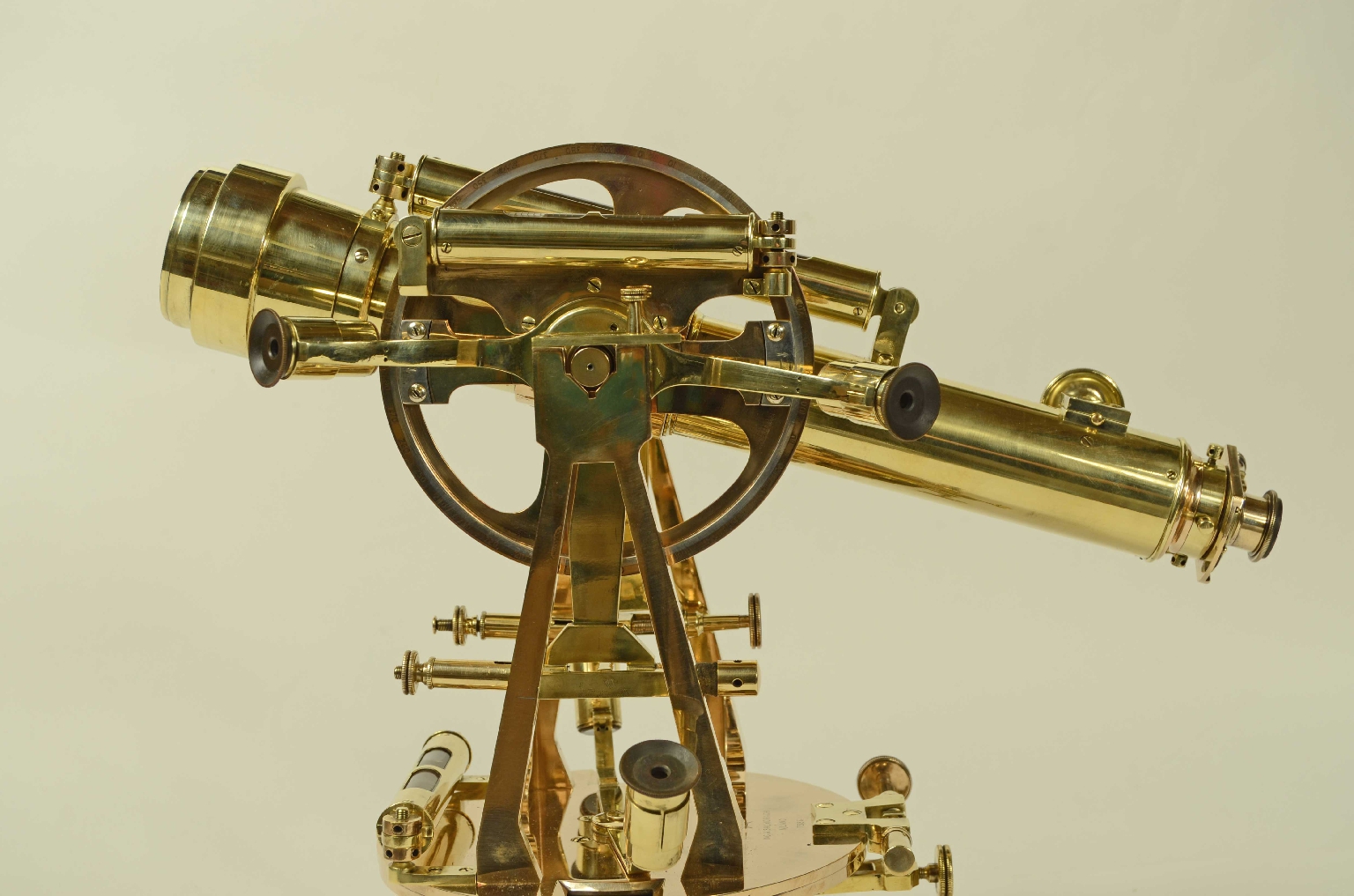 Antique measuring instruments/8511-Tacheometer