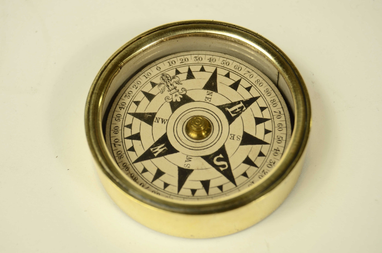 Antique compasses/8534-Nautical Pocket Compass
