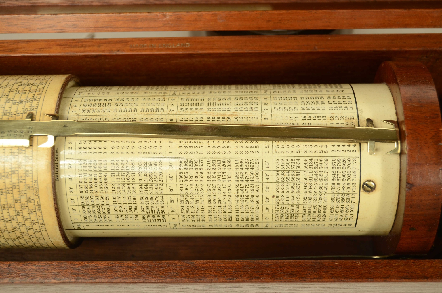 Strumenti di misura antichi/8550-Regolo Calcolatore