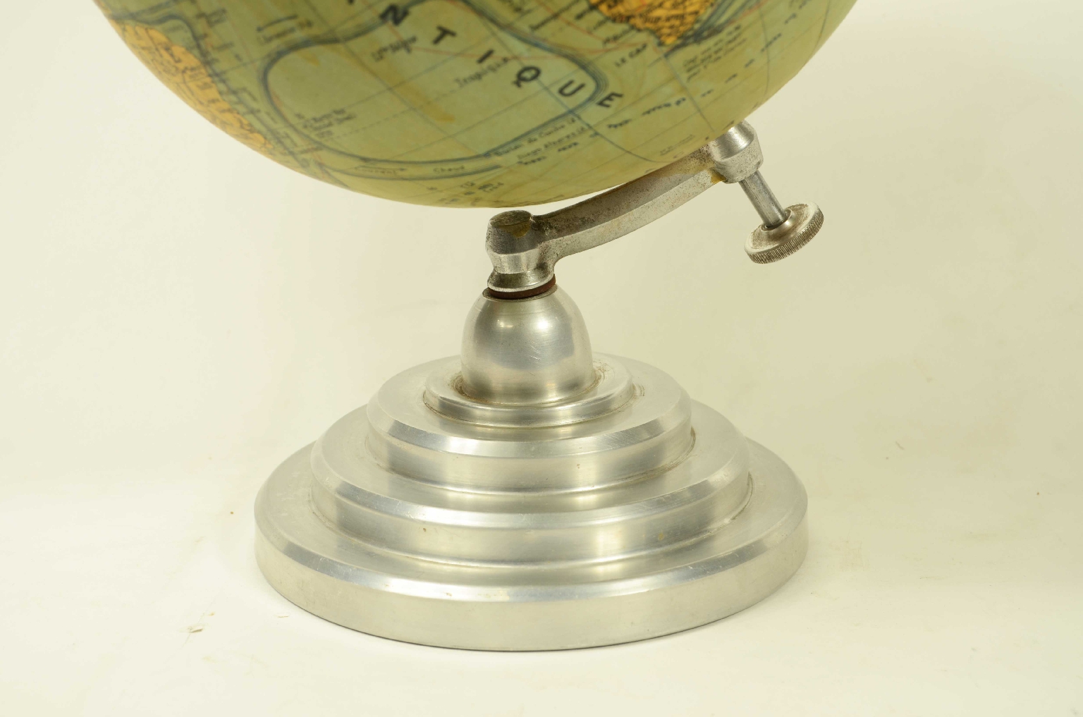 Globi-mappamondi antichi/8561-Globo Terrestre