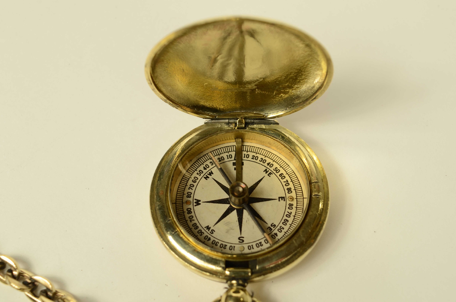 Antique compasses/8590-Travel Compass