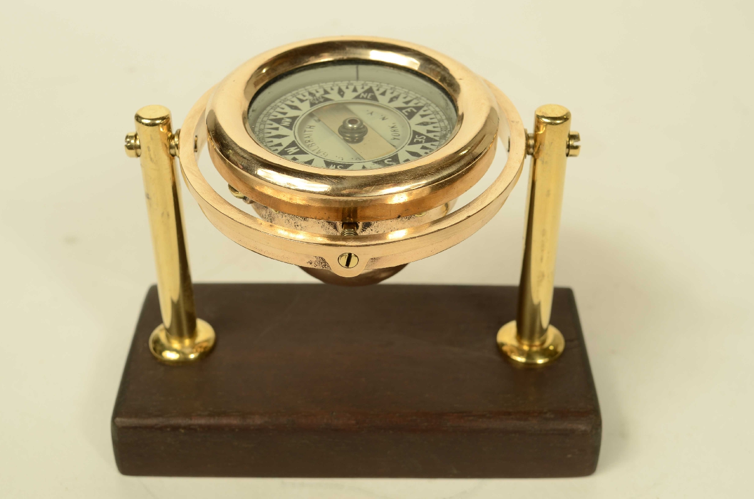 Antique compasses/8593-Nautical Compass