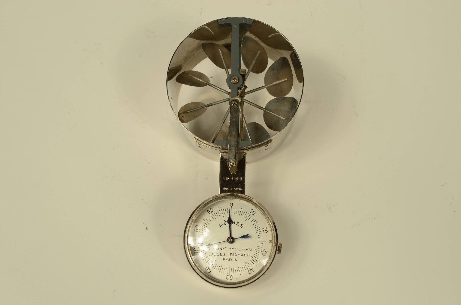 Antique measuring instruments/8600-Anemometer