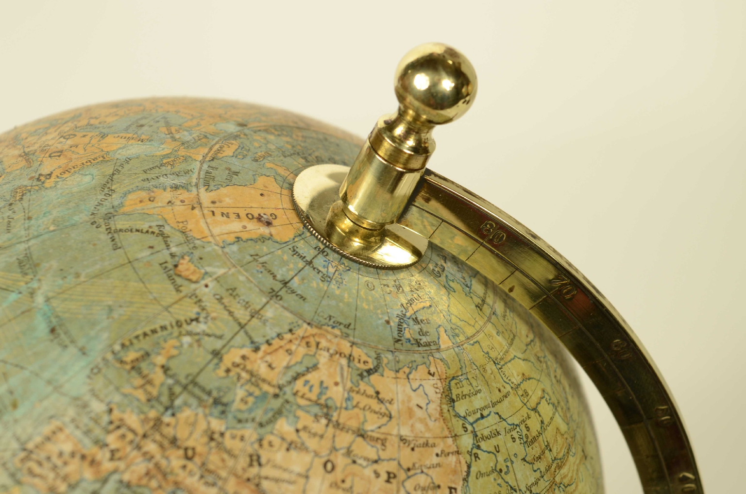 Antique globes-world maps/8624-Terrestrial Globe