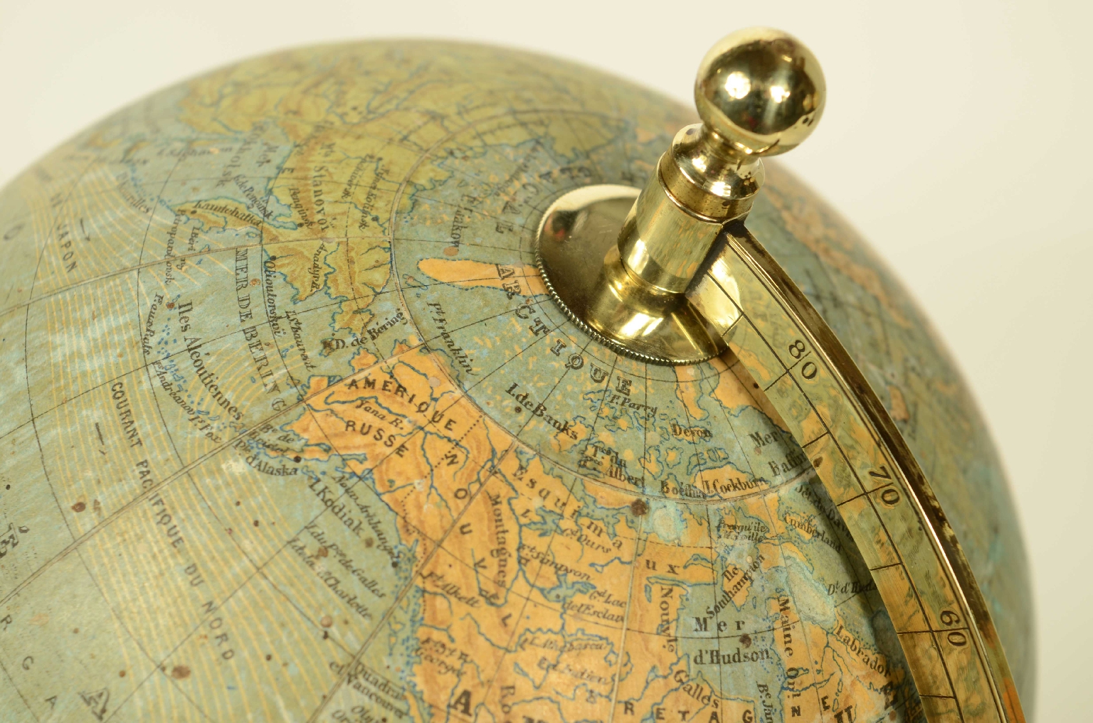 Antique globes-world maps/8624-Terrestrial Globe