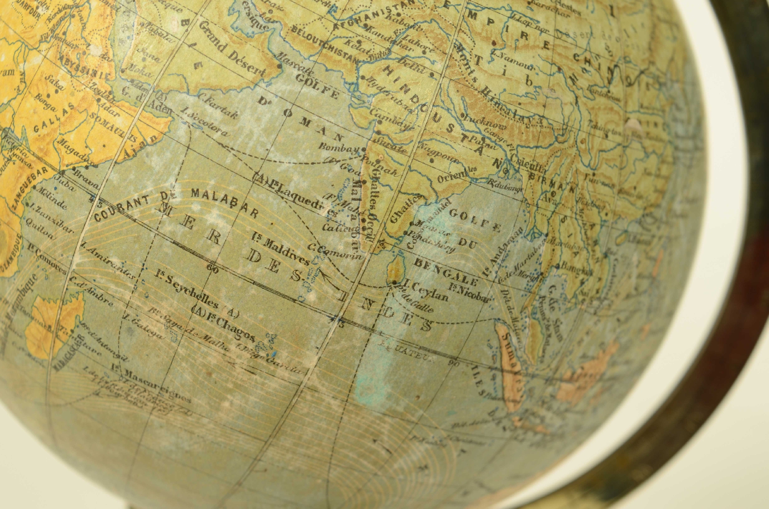 Antique globes-world maps/8624-Terrestrial Globe