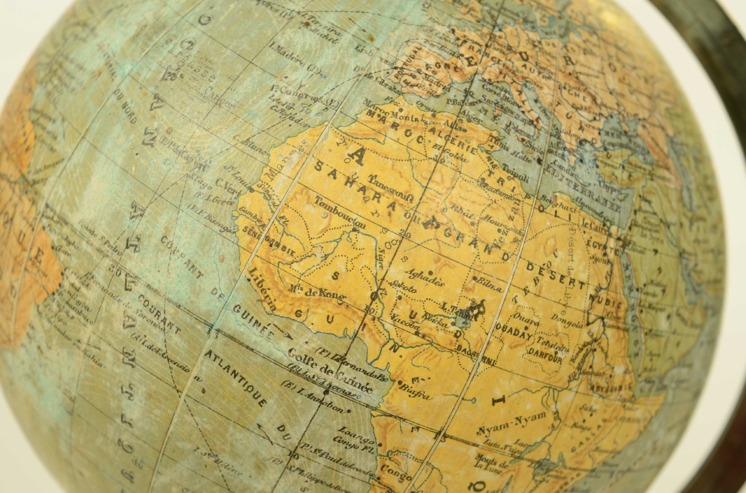 Antique globes-world maps/8624-Terrestrial Globe