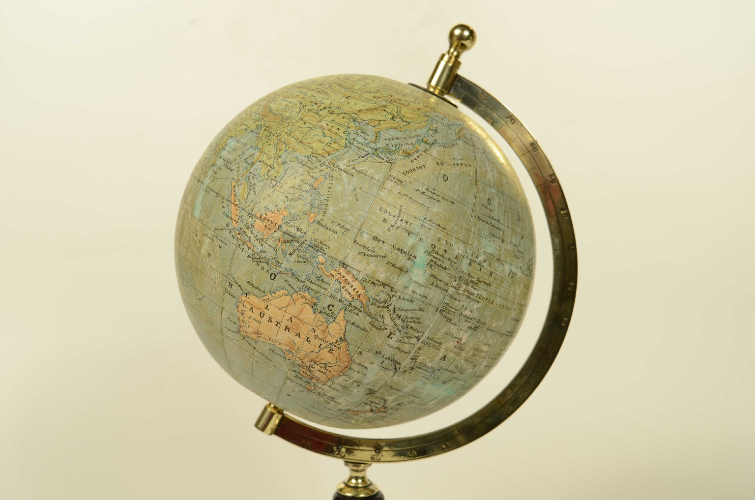 Antique globes-world maps/8624-Terrestrial Globe